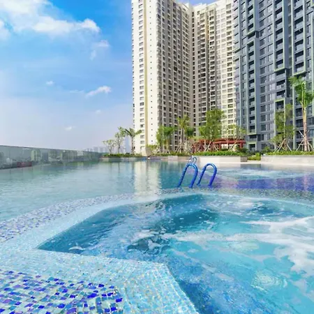 Sarene Lumiere Riverside Thao Dien